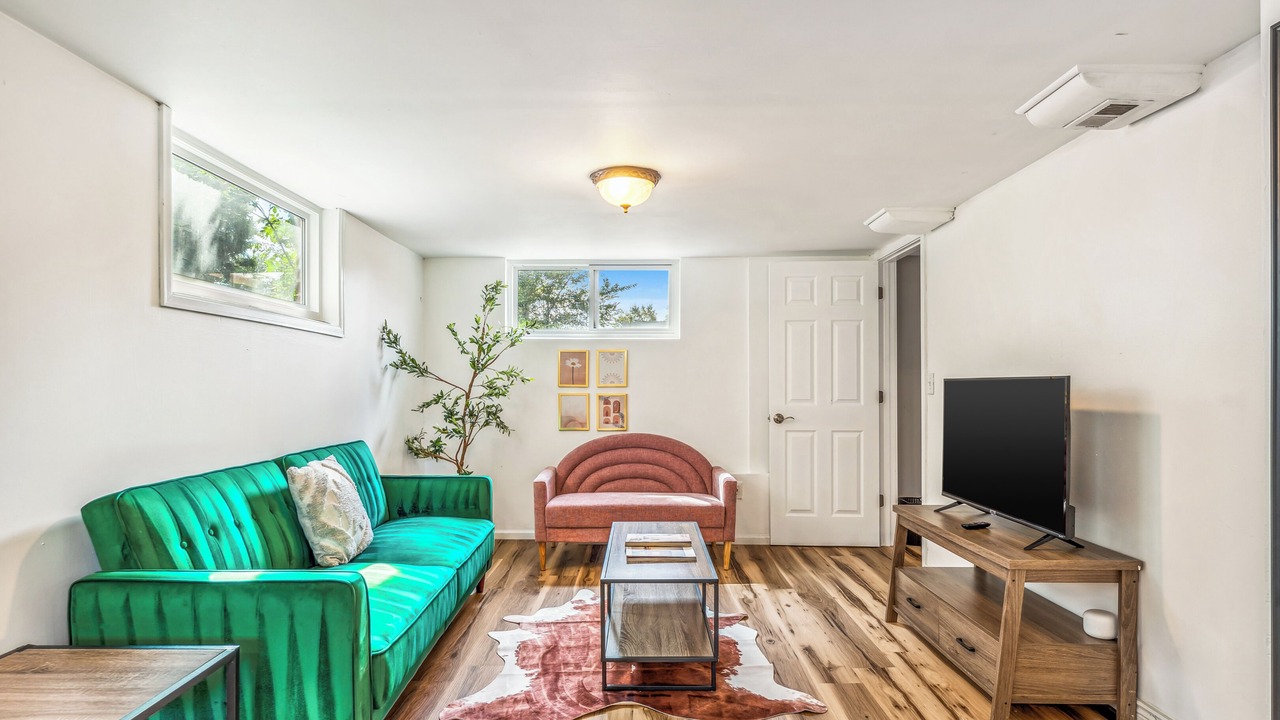Photo of Livingroom in Skyland