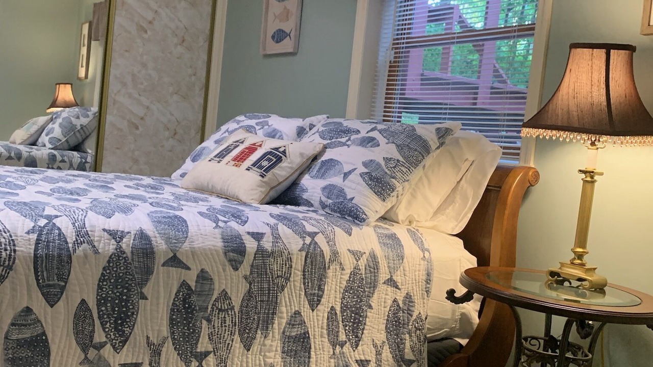Photo of Bedroom in Ten Mile