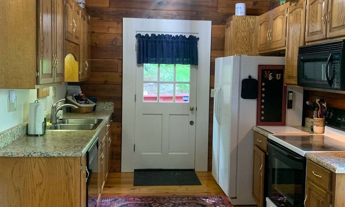 Photo of Kitchen in Ten Mile