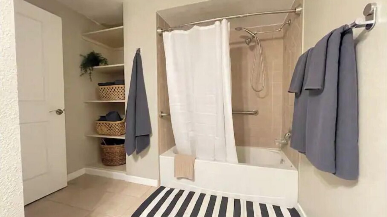 Photo of Bathroom in Cheesman Park