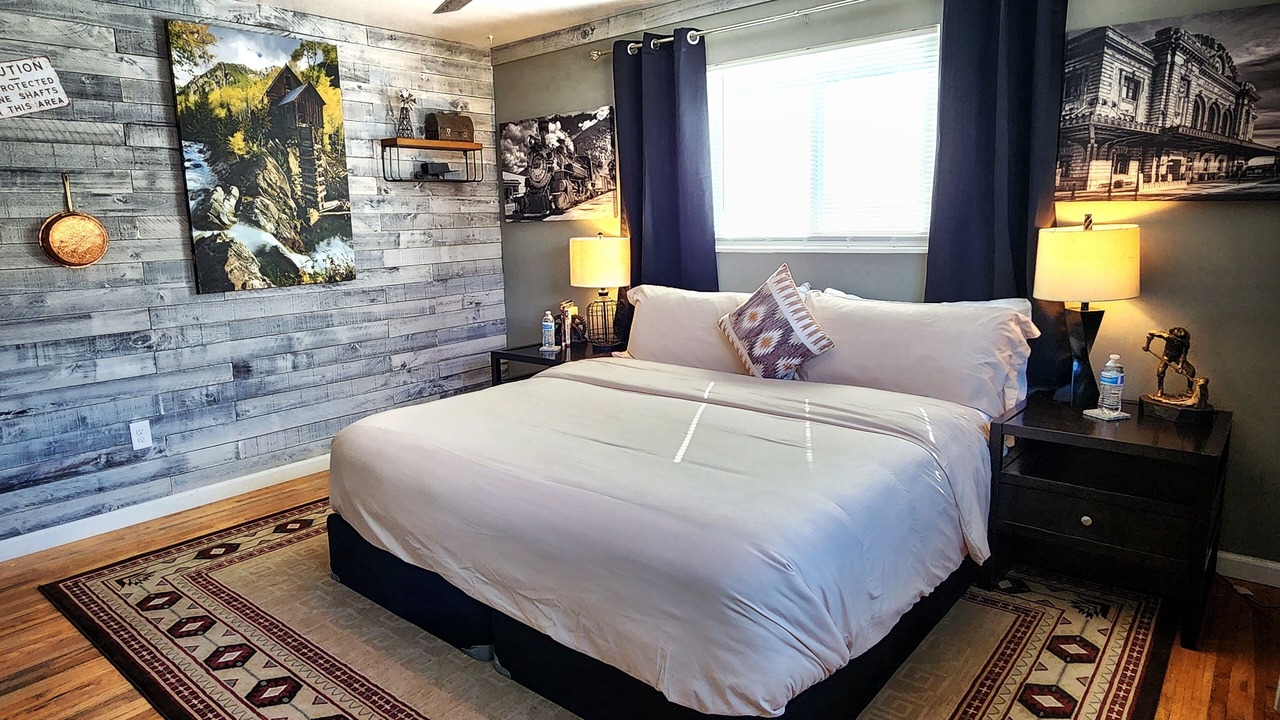 Photo of Bedroom in Pleasant Valley
