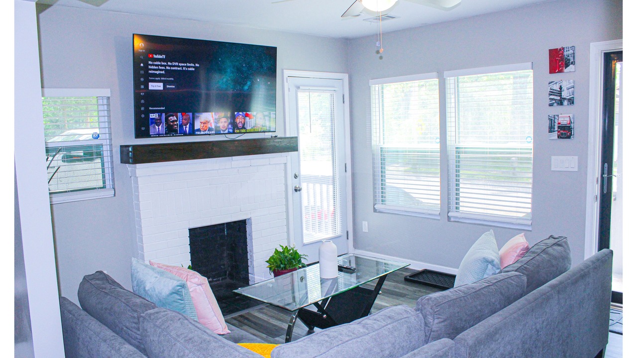 Photo of Livingroom in East Point