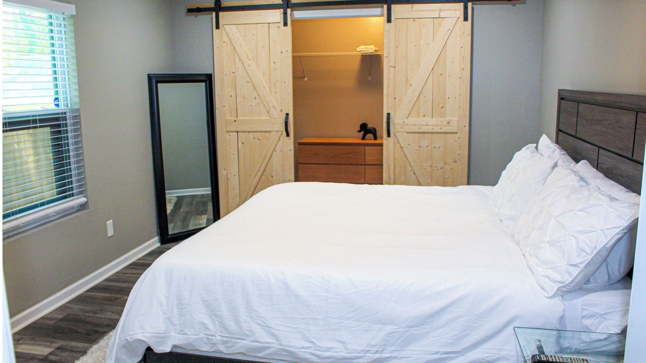 Photo of Bedroom in East Point