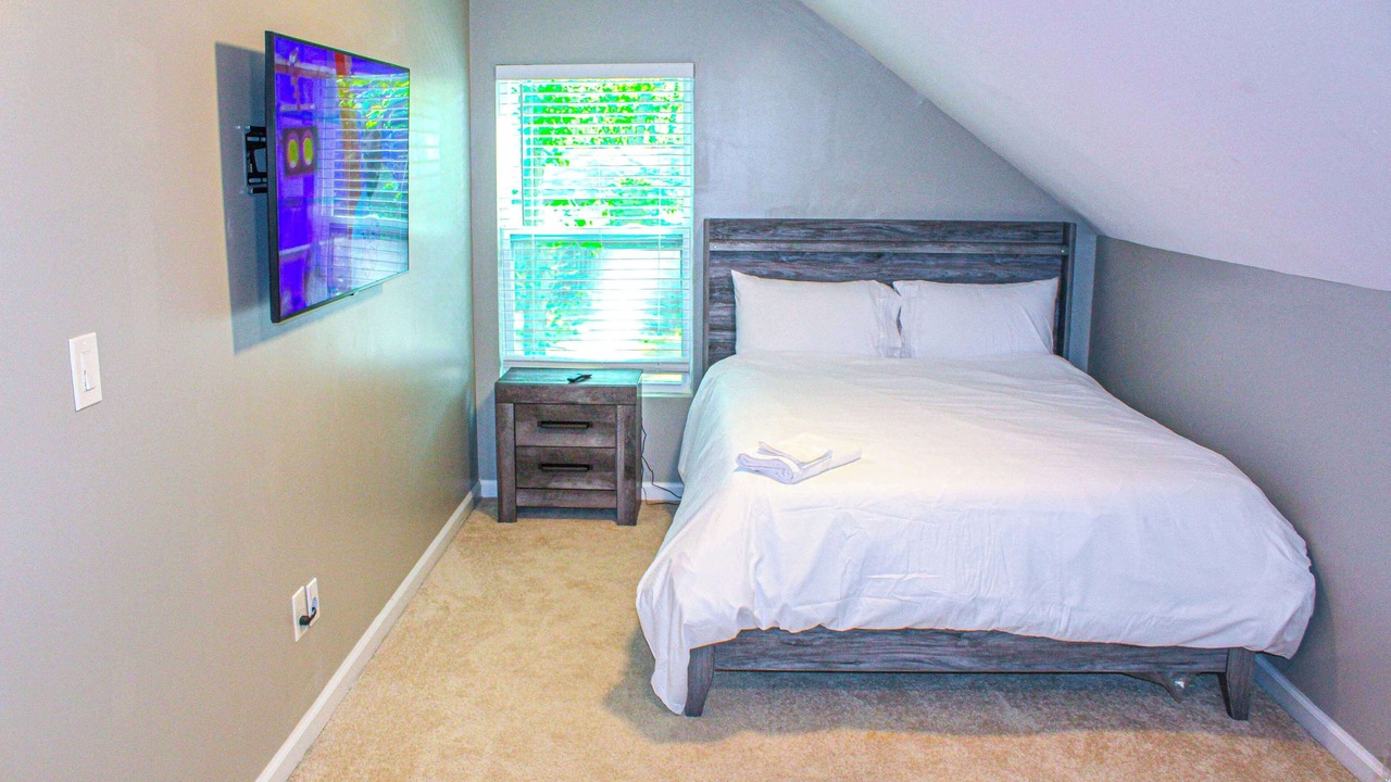 Photo of Bedroom in East Point