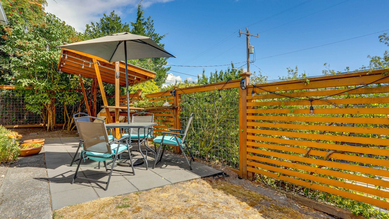 Photo of Outdoor in Old Ballard