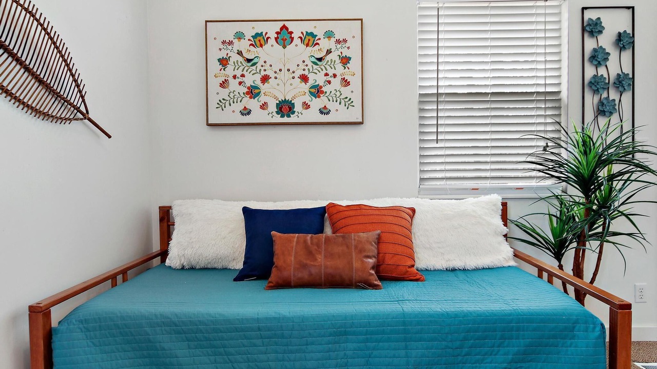 Photo of Bedroom in Lauderdale Lakes