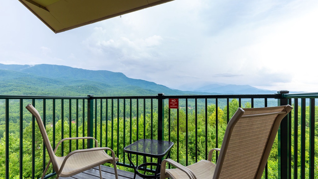 Photo of Patio Balcony in Gatlinburg - Pigeon Forge