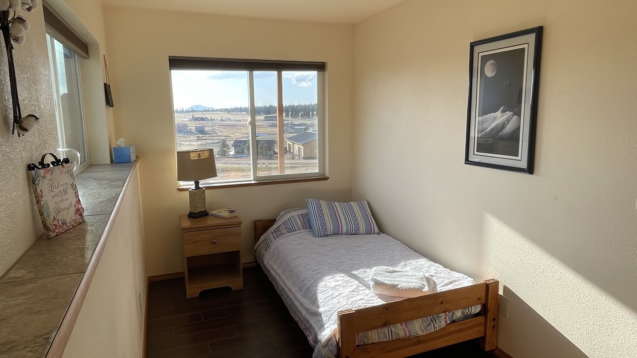Photo of Bedroom in Divide