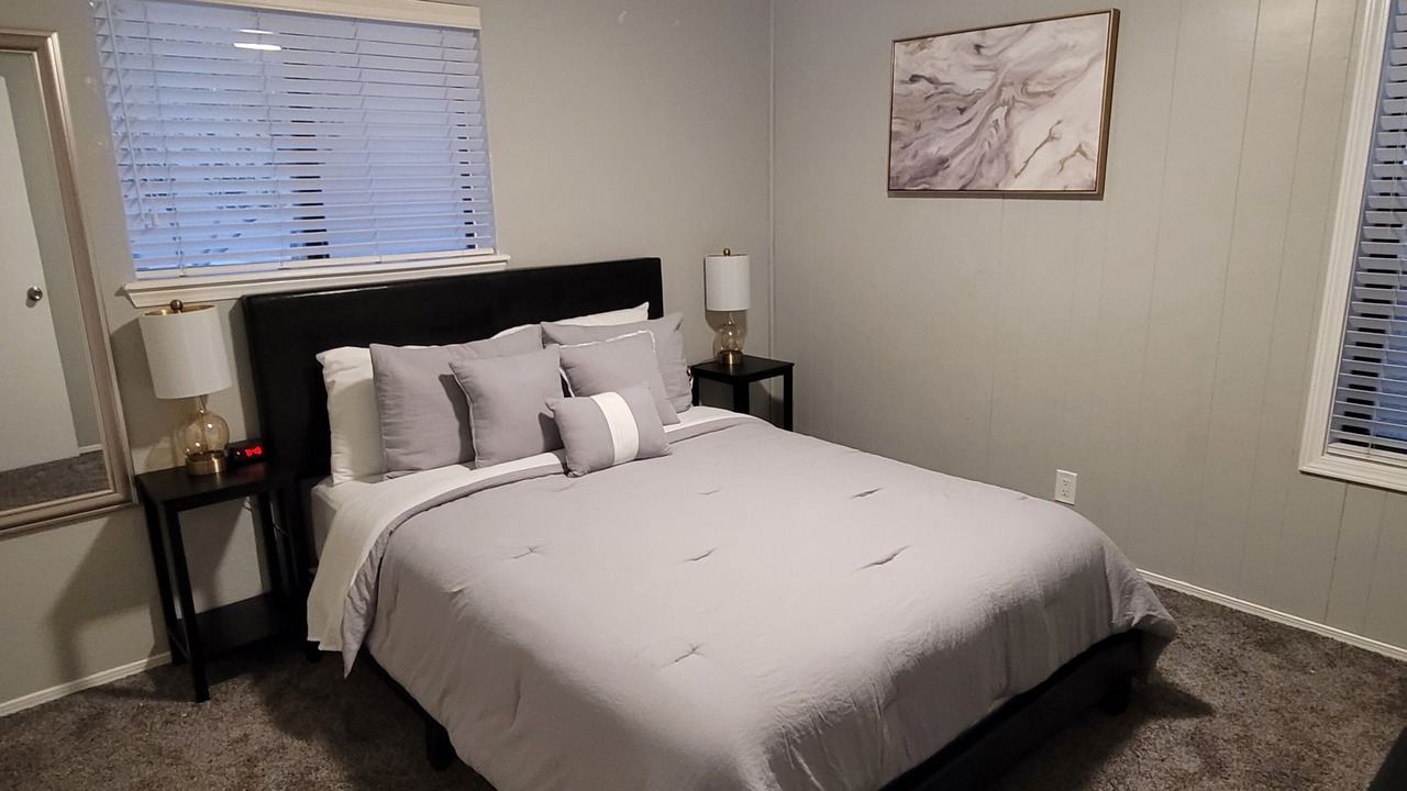 Photo of Bedroom in Corrales