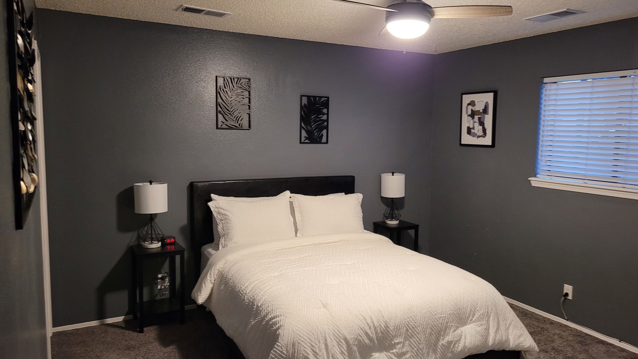 Photo of Bedroom in Corrales