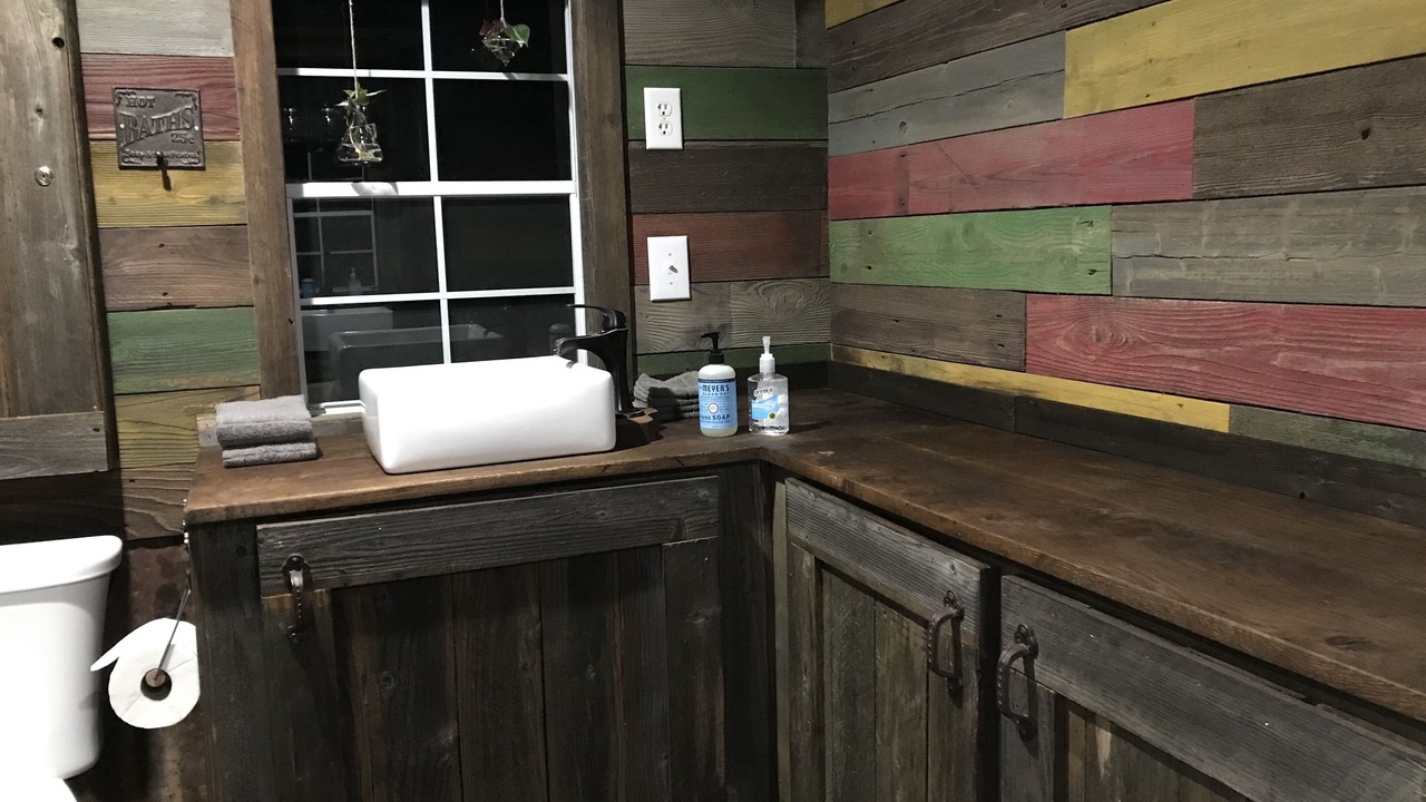 Photo of Bathroom in Lampasas