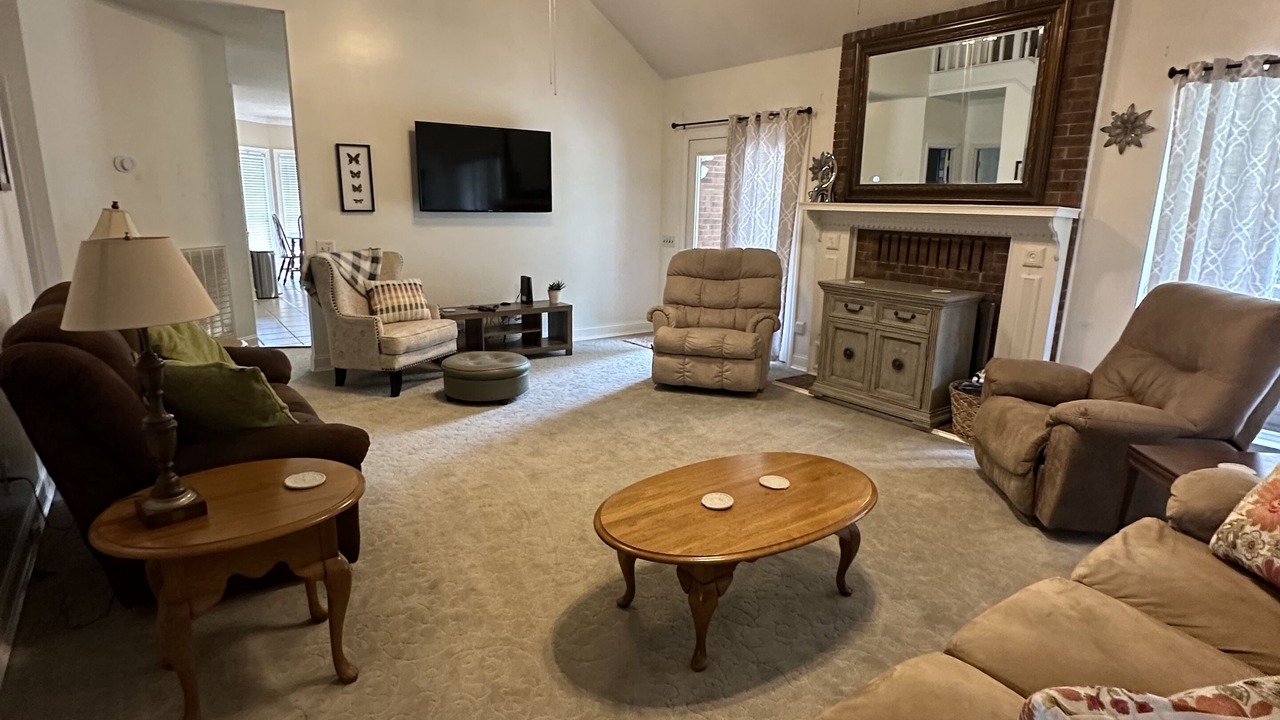 Photo of Bedroom in South Pittsburg