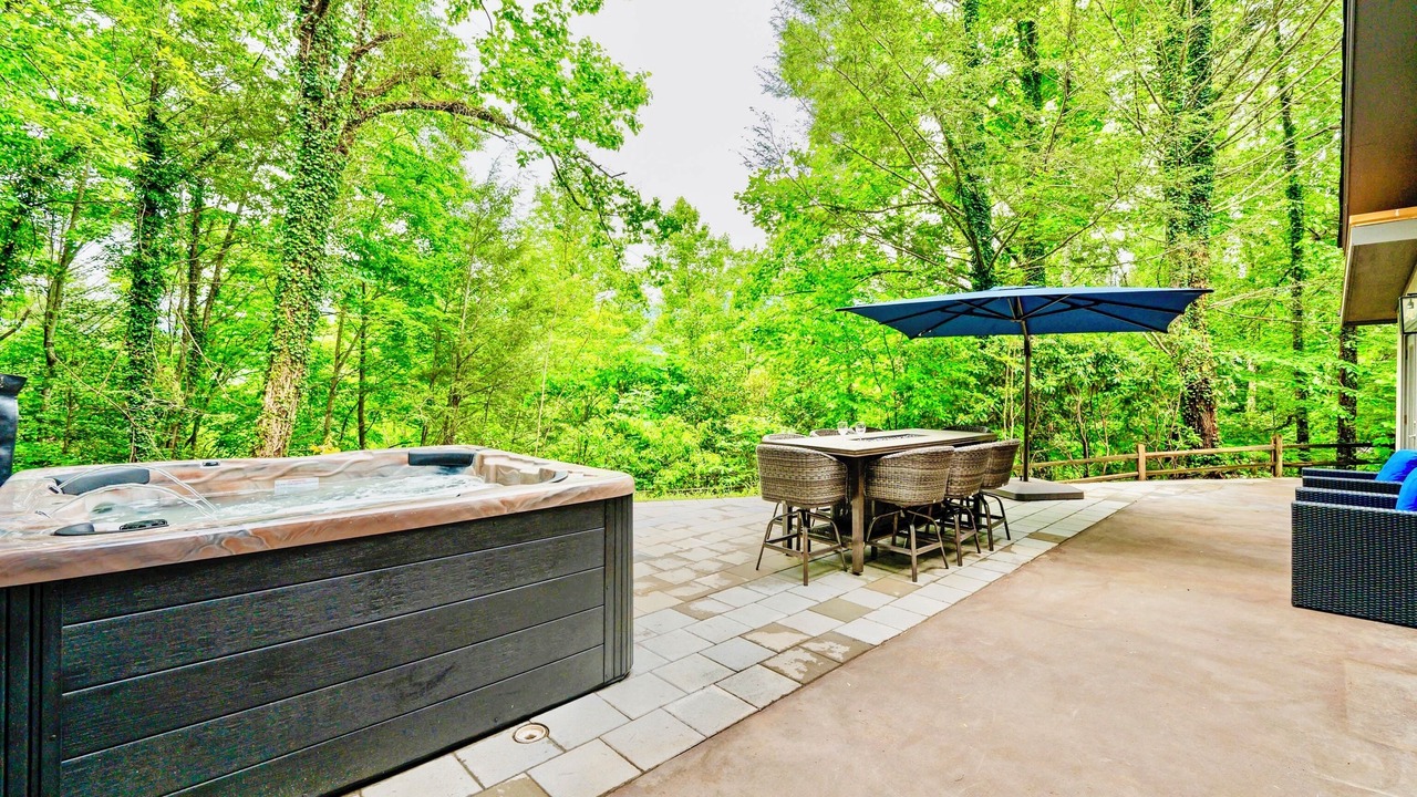 Photo of Outdoor in Pittman Center