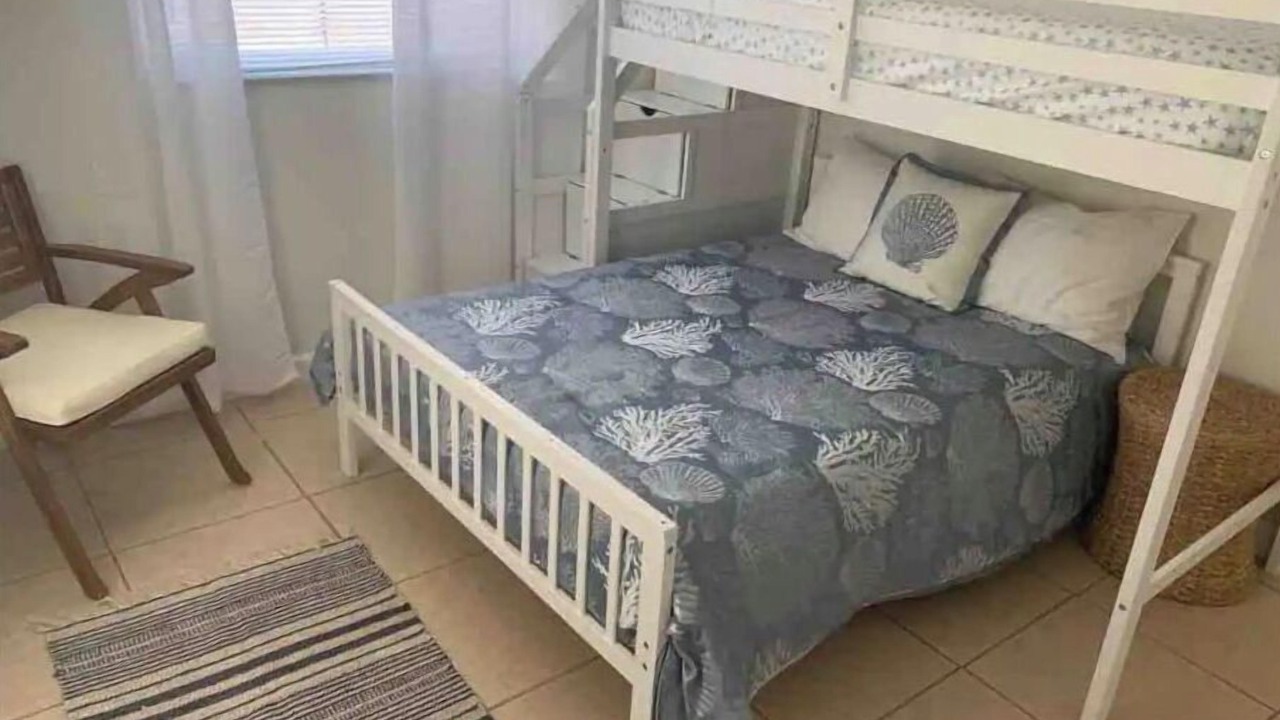 Photo of Bedroom in Central Naples