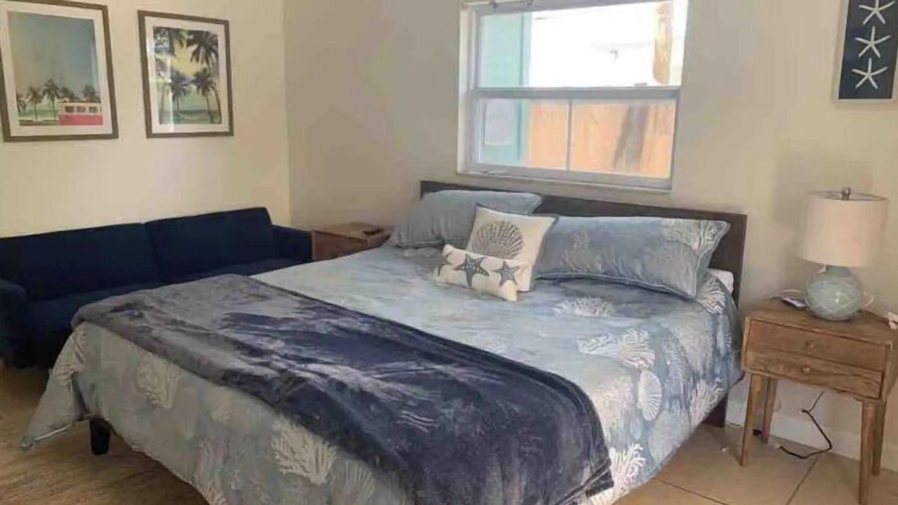 Photo of Bedroom in Central Naples