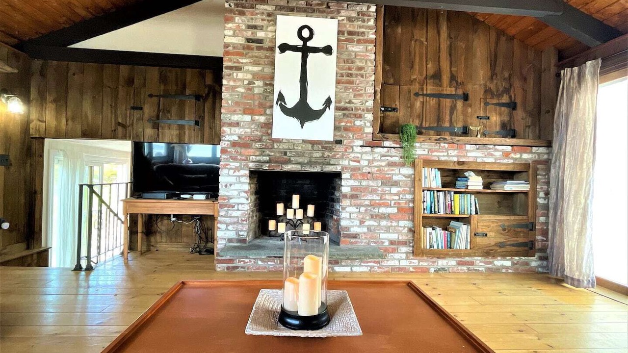 Photo of Livingroom in North Eastham
