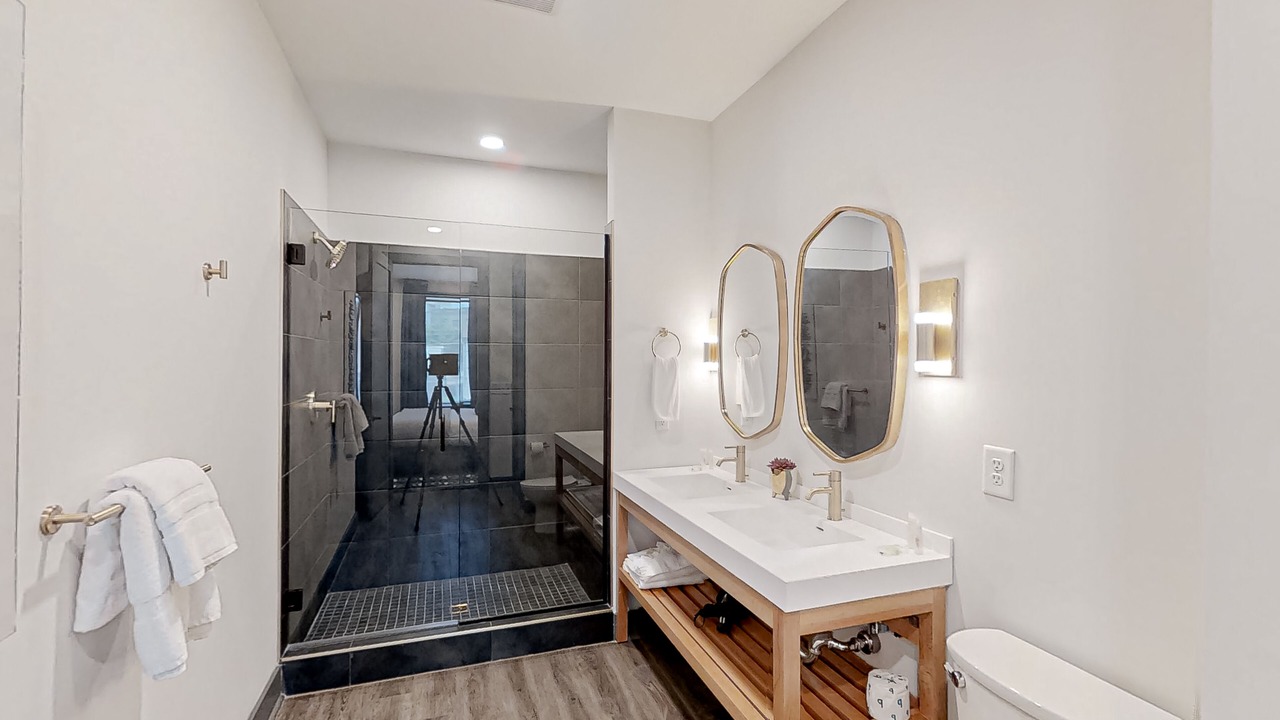 Photo of Bathroom in Rolling Mill Hill