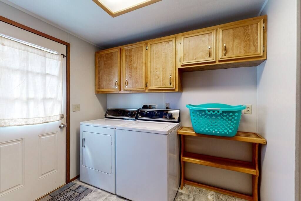 Photo of Bedroom in Harbor