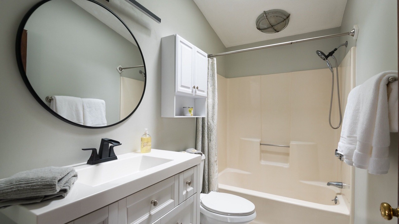 Photo of Bathroom in Narragansett