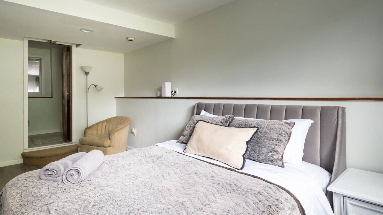 Photo of Bedroom in Narragansett
