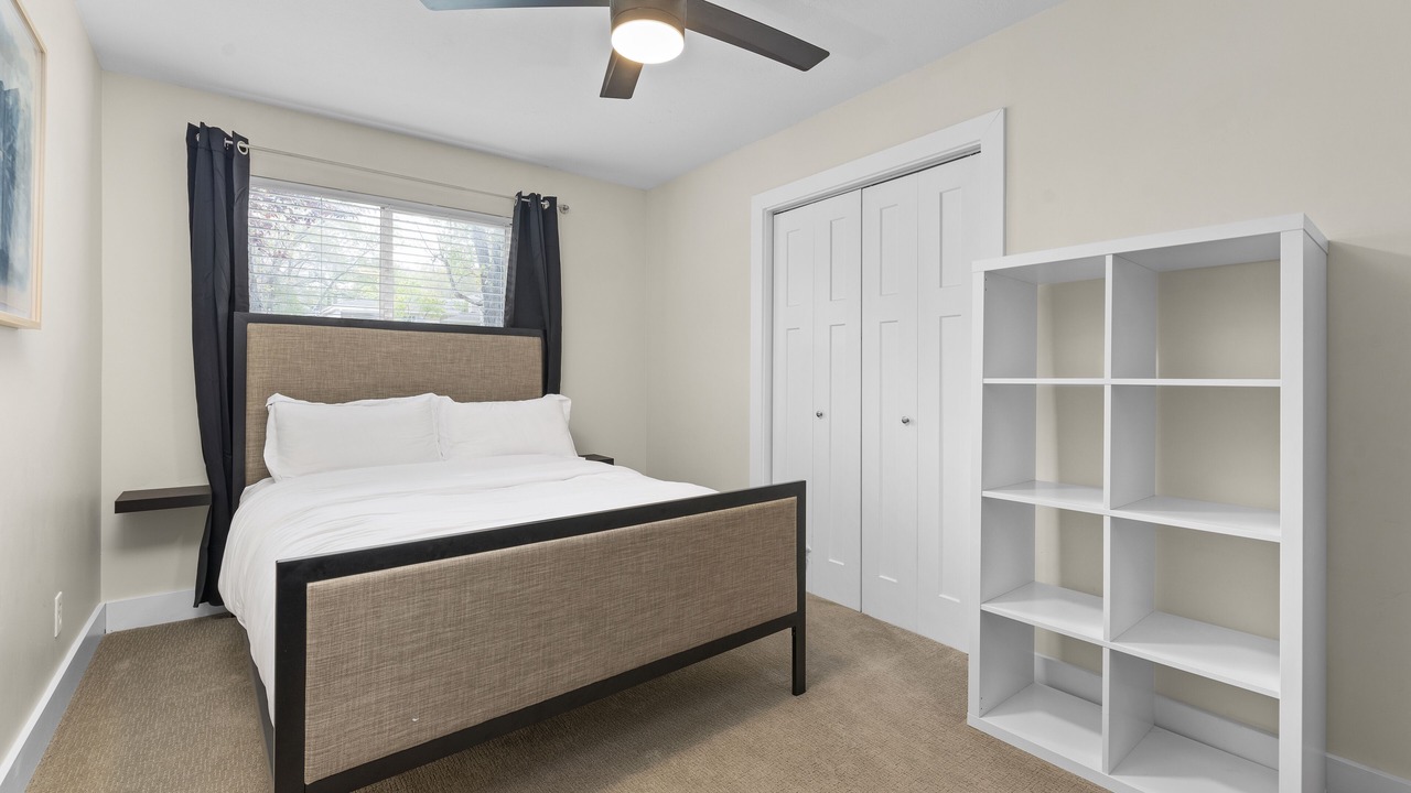 Photo of Bedroom in Bountiful