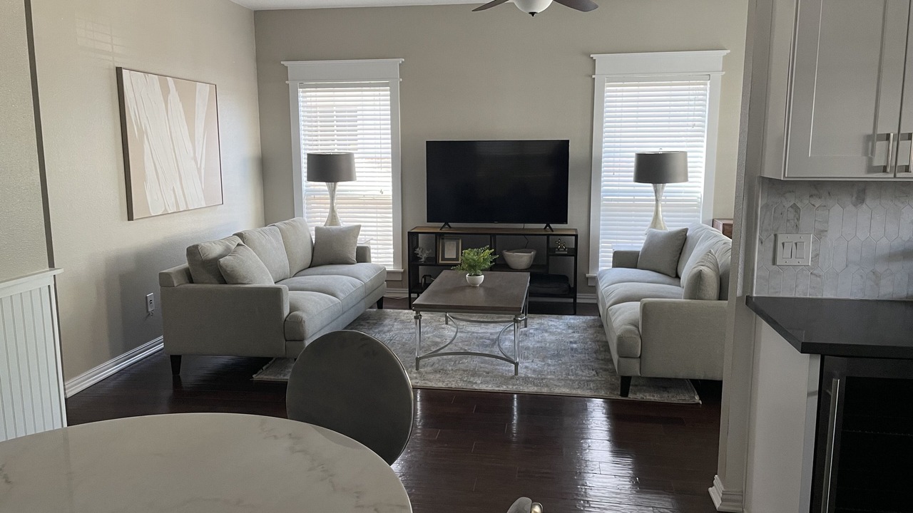 Photo of Livingroom in Houston Heights