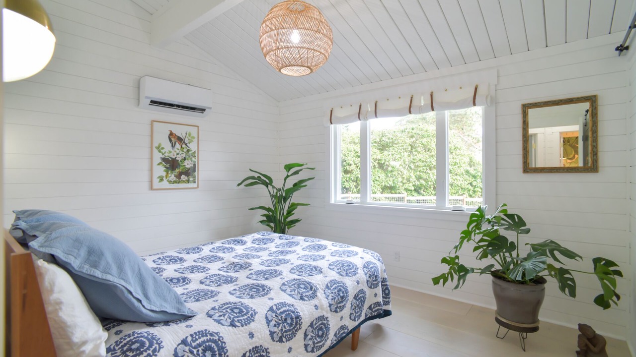 Photo of Bedroom in Winslow