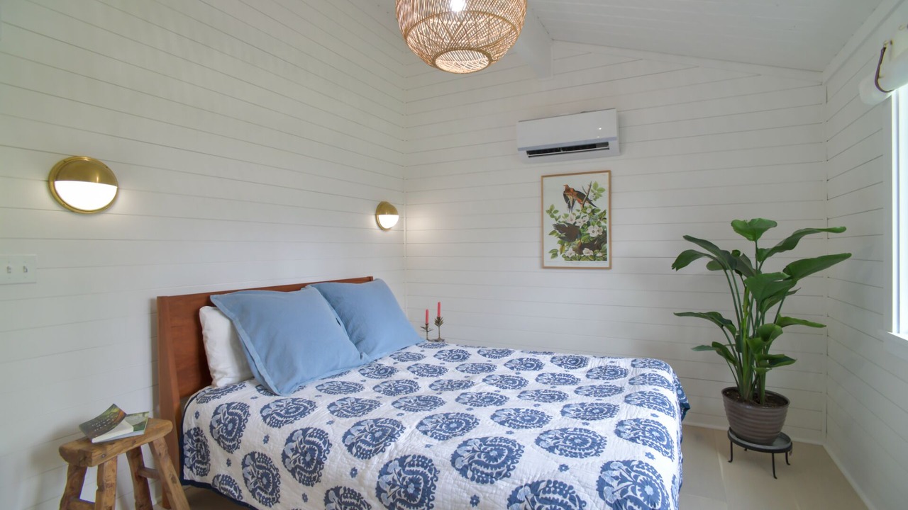 Photo of Bedroom in Winslow