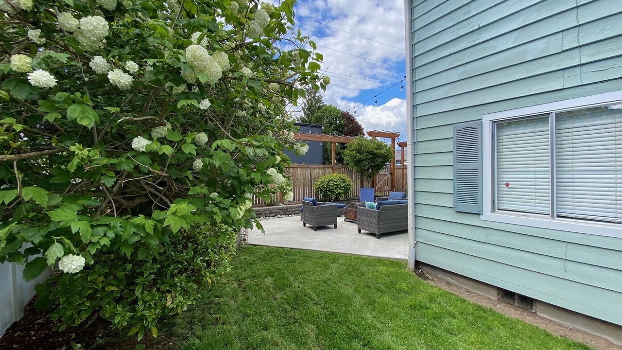 Photo of Patio Balcony in Snohomish