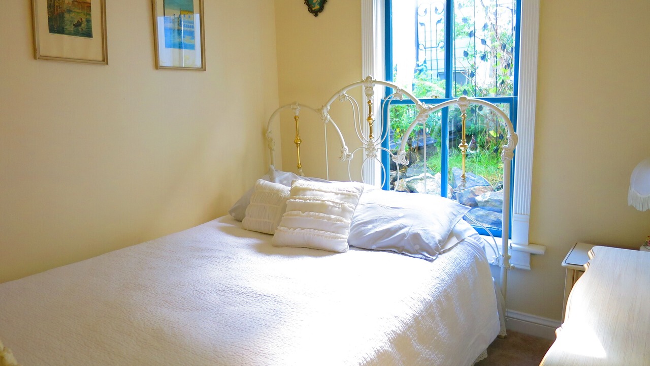 Photo of Bedroom in Central City