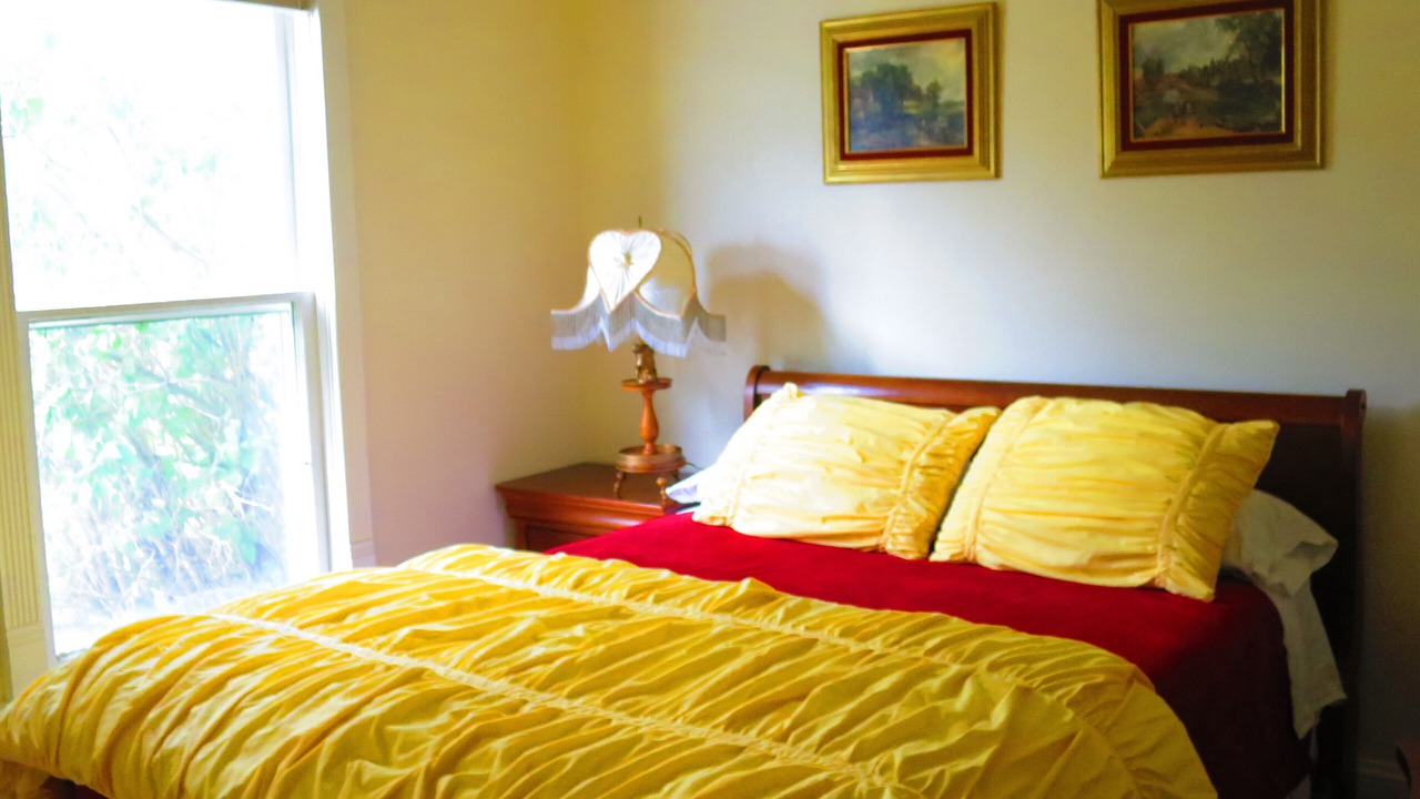 Photo of Bedroom in Central City