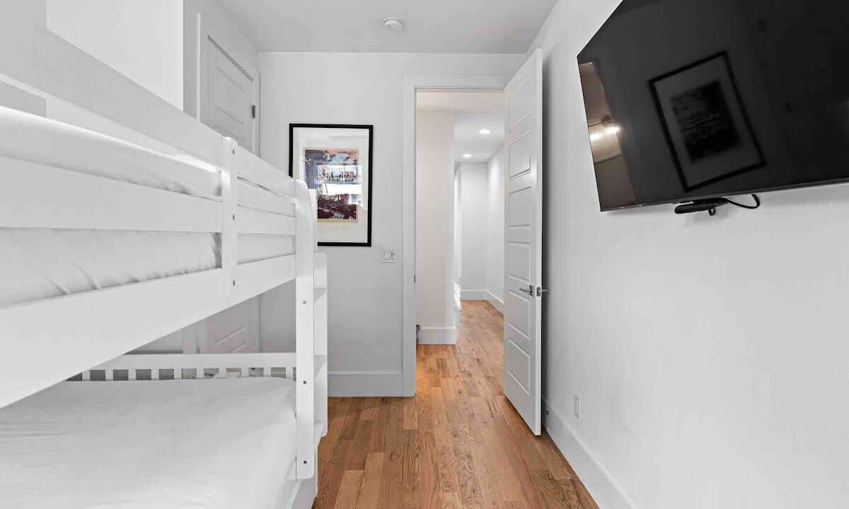 Photo of Bedroom in Edgehill