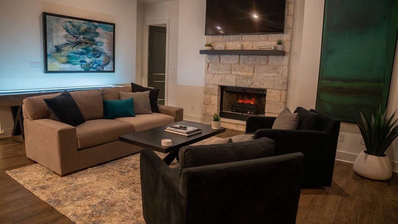 Photo of Livingroom in Point Venture