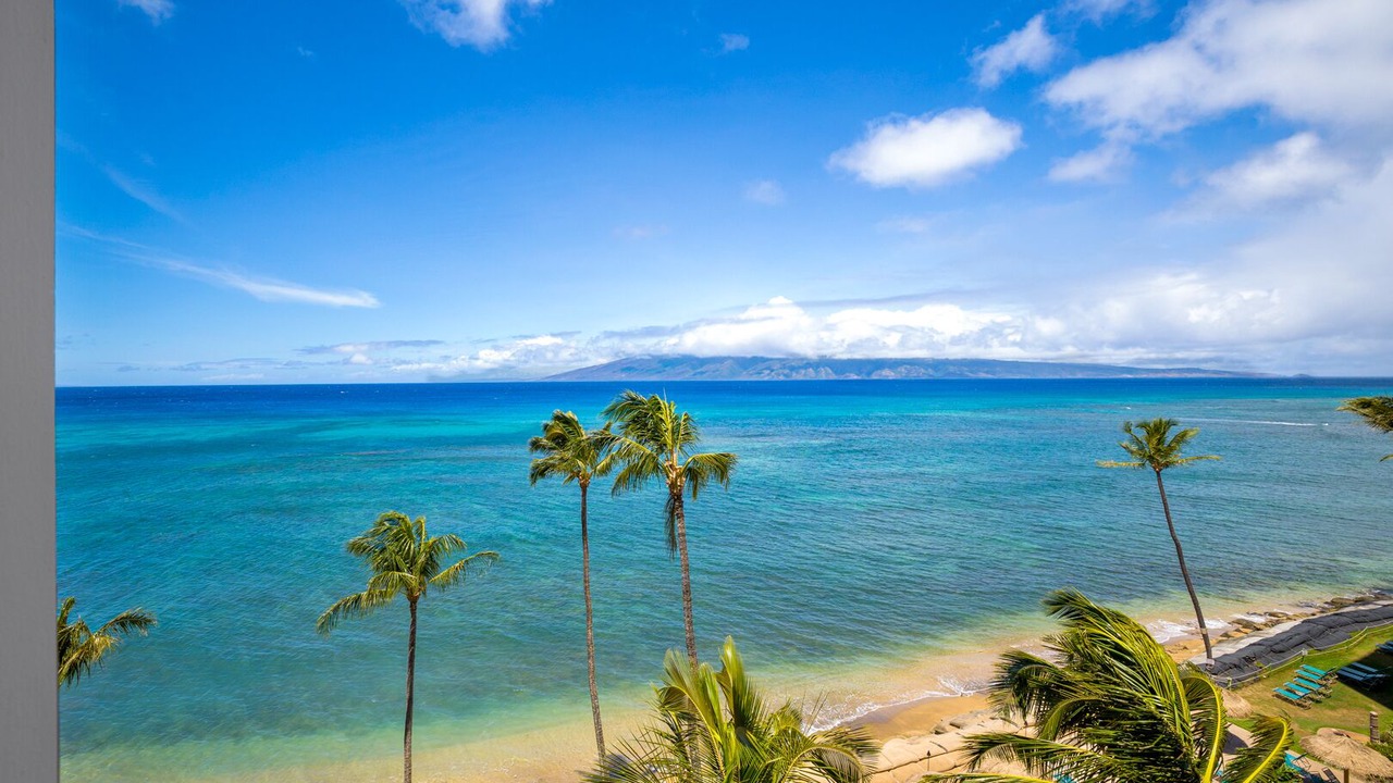 Photo of Others in Kahana
