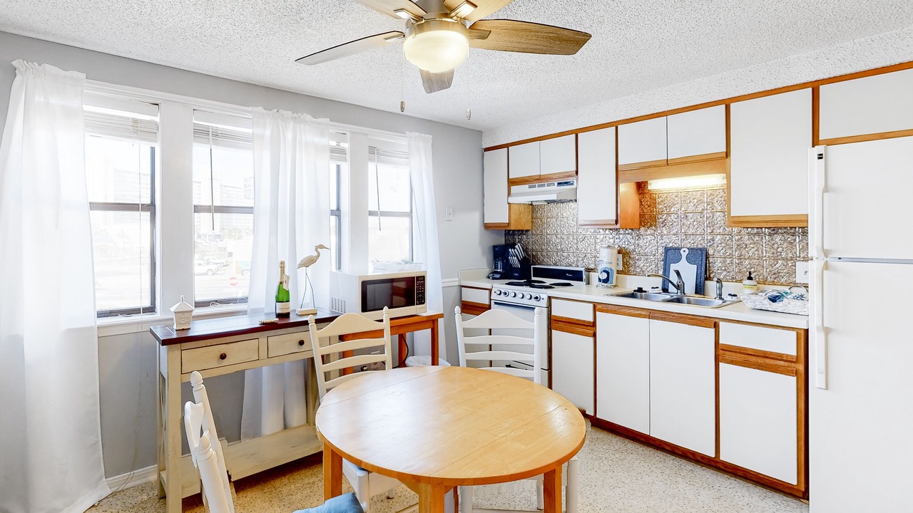 Photo of Kitchen in Gulf Lagoon Beach