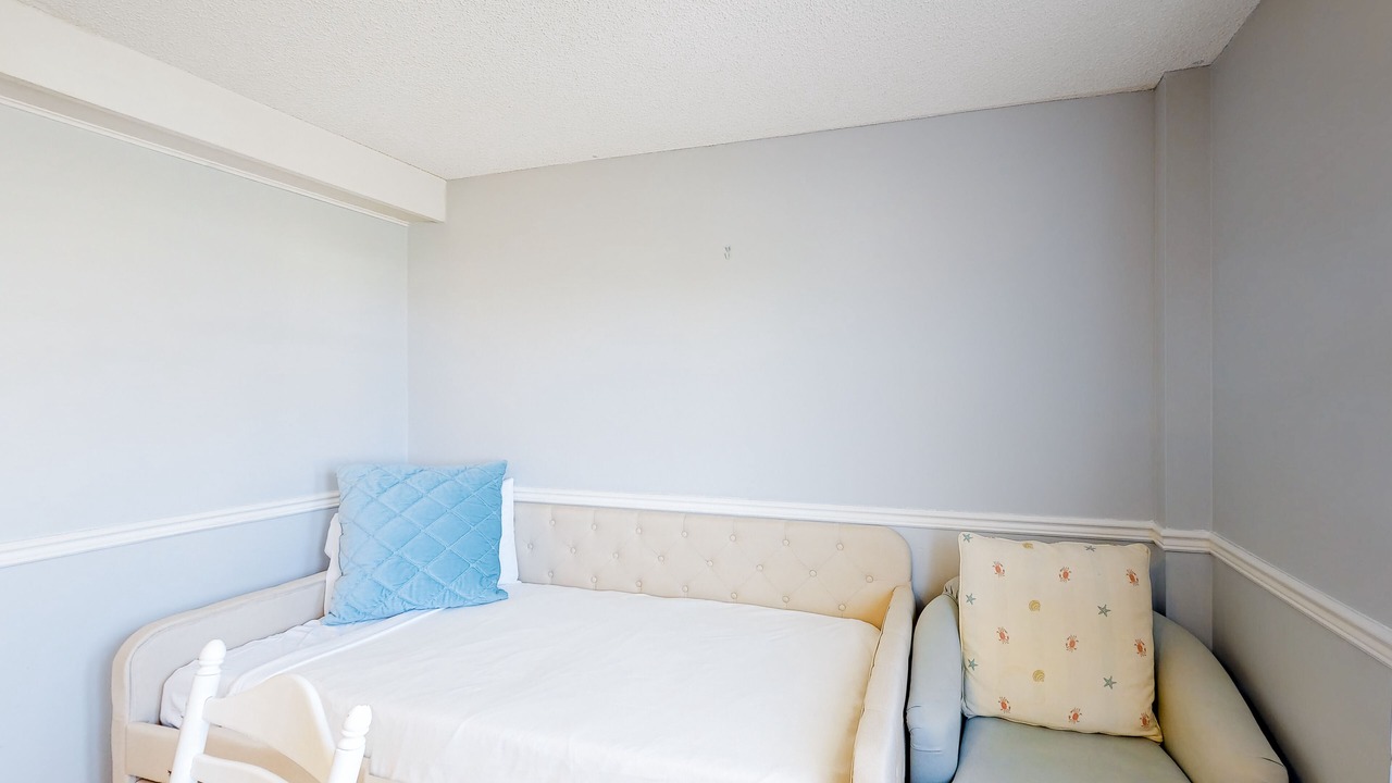 Photo of Bedroom in Gulf Lagoon Beach