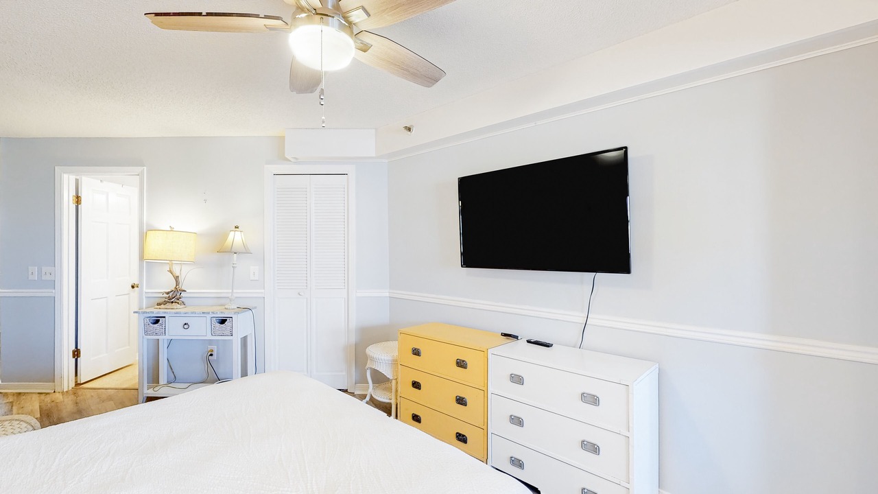 Photo of Bedroom in Gulf Lagoon Beach