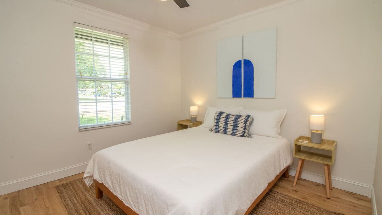 Photo of Bedroom in North Beach