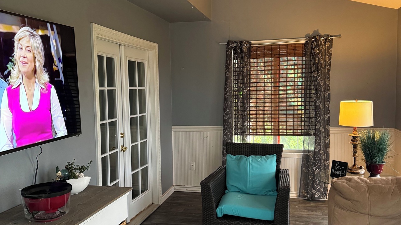 Photo of Livingroom in West Westminster