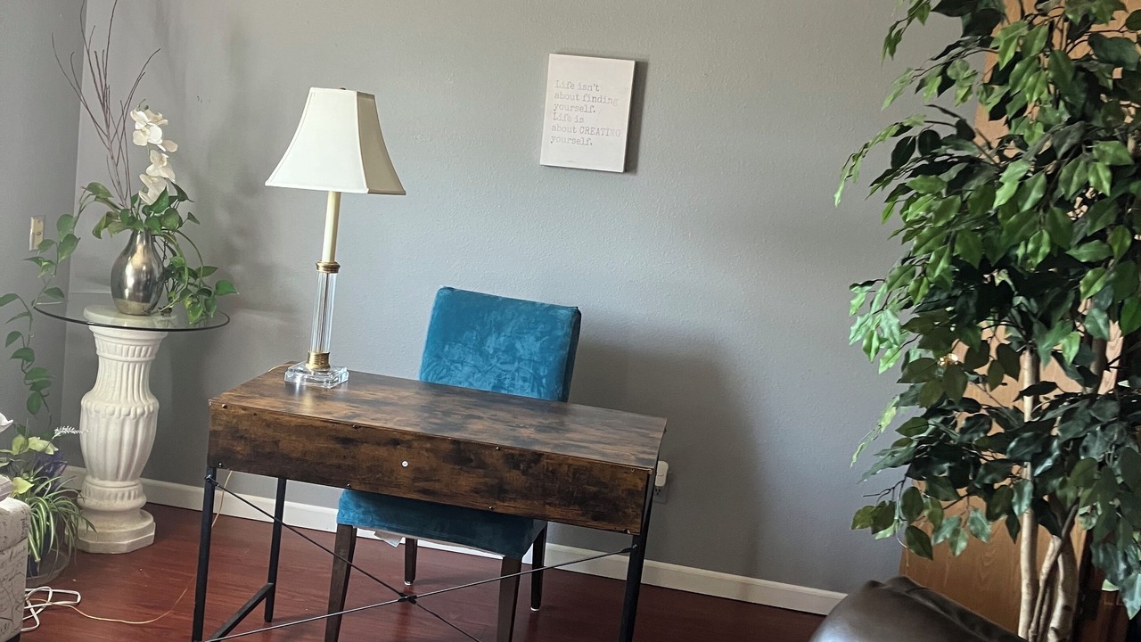 Photo of Livingroom in West Westminster