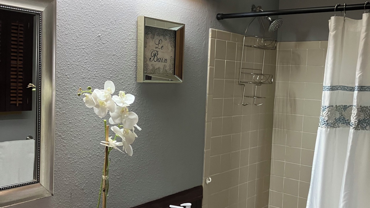Photo of Bathroom in West Westminster