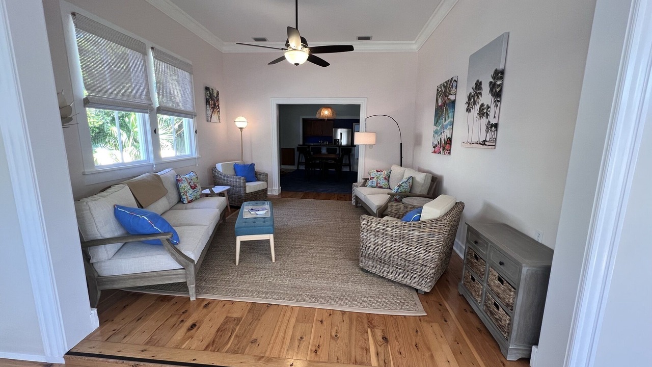 Photo of Livingroom in New Town