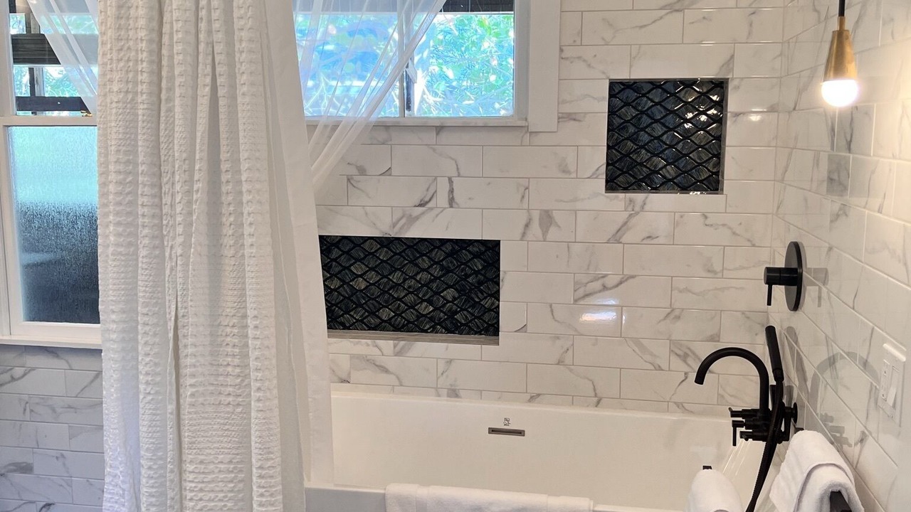 Photo of Bathroom in New Town