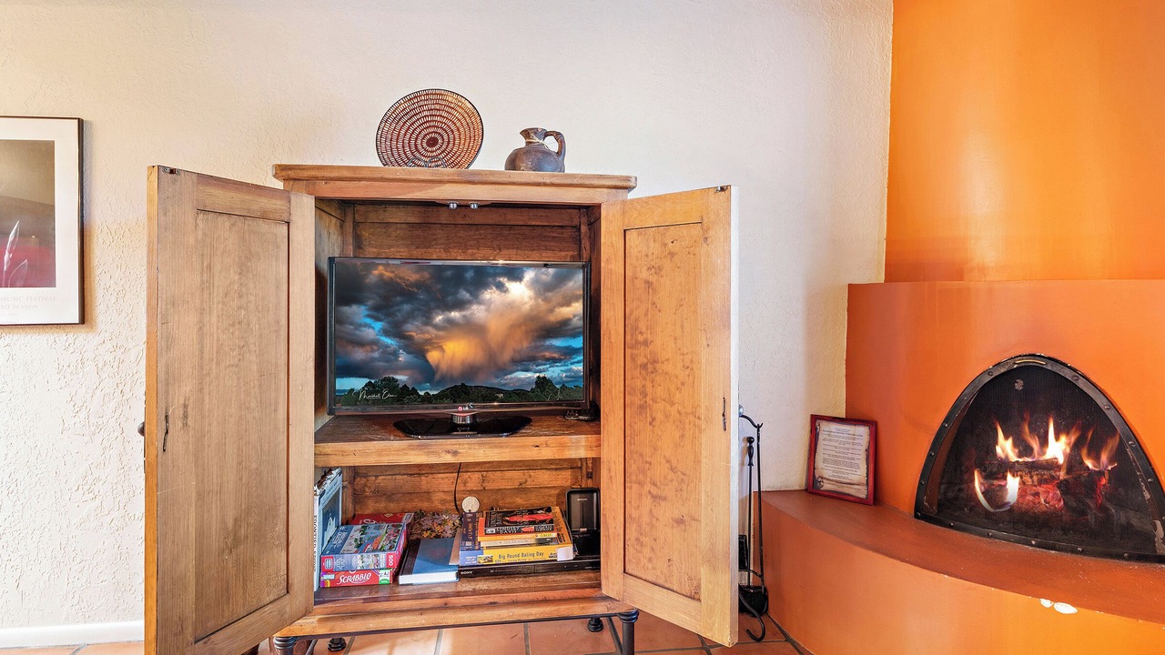 Photo of Bedroom in Northeast Santa Fe