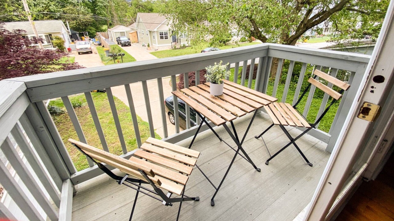 Photo of Patio Balcony in Edgewater