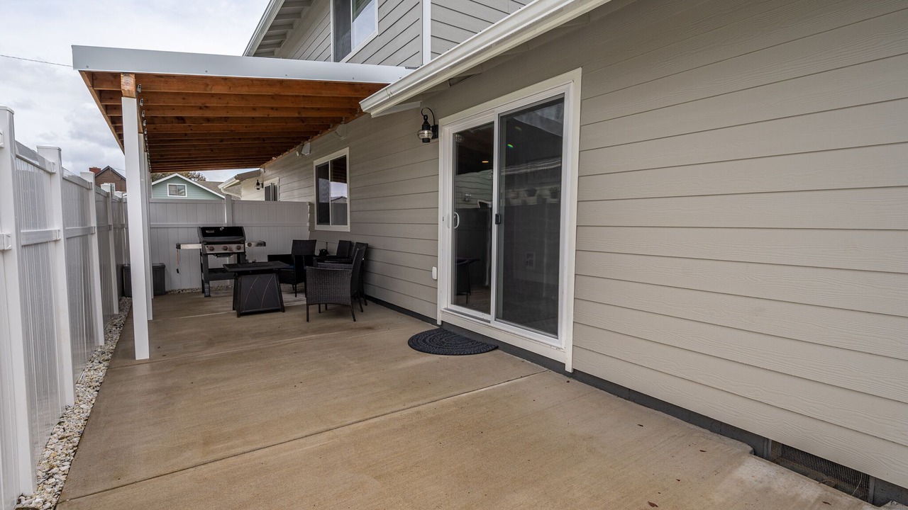 Photo of Patio Balcony in Reedsport