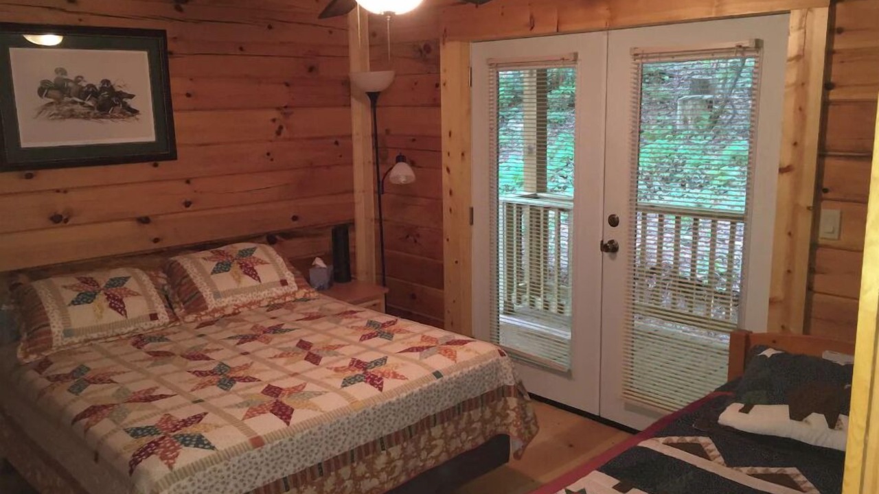 Photo of Bedroom in Robbinsville