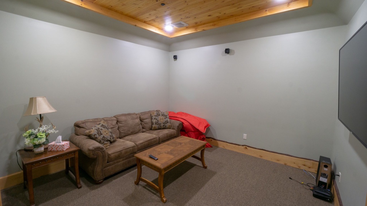 Photo of Livingroom in North Creek