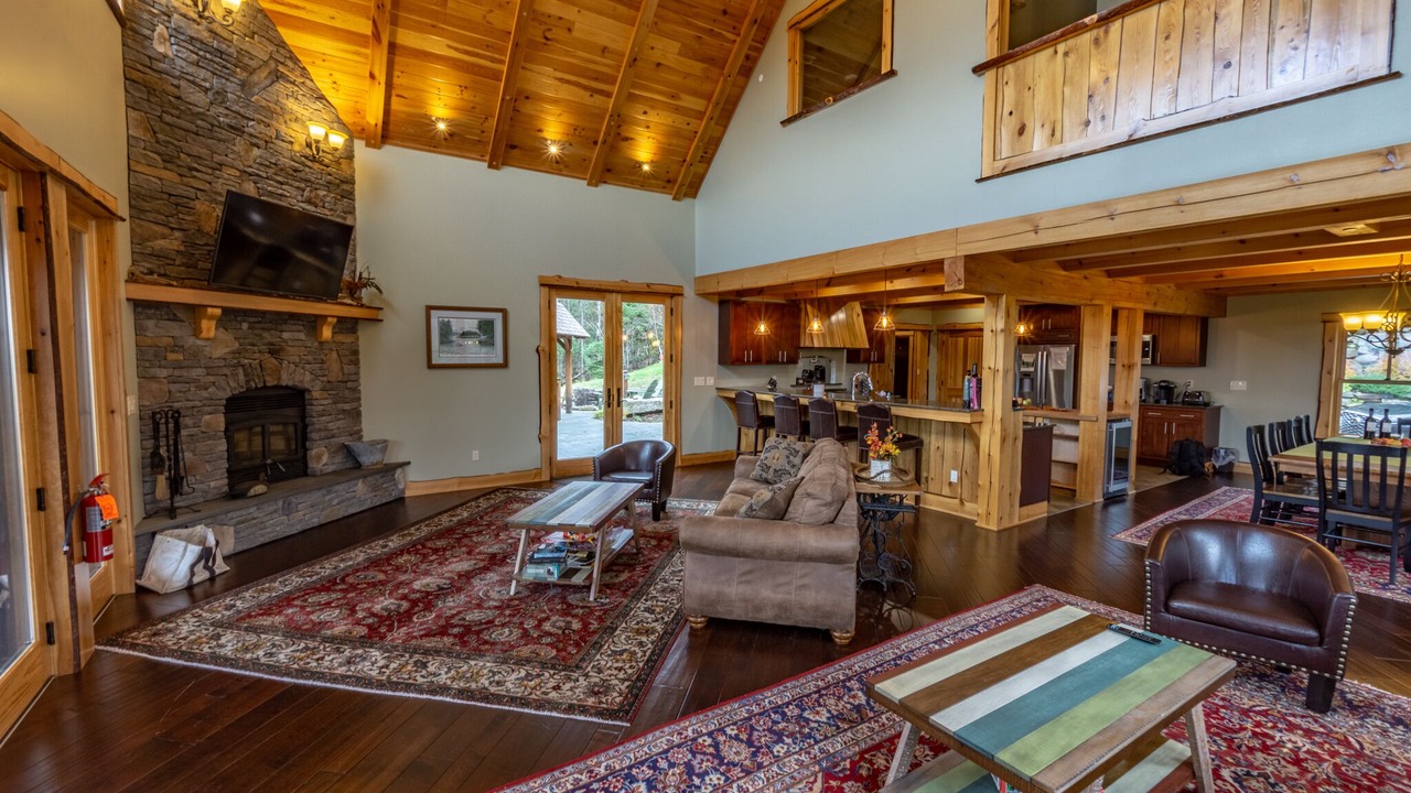 Photo of Livingroom in North Creek