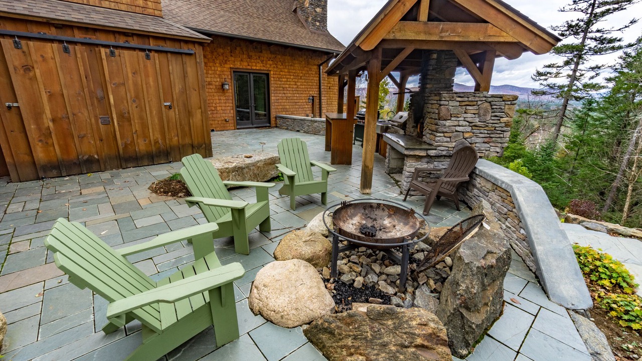 Photo of Patio Balcony in North Creek